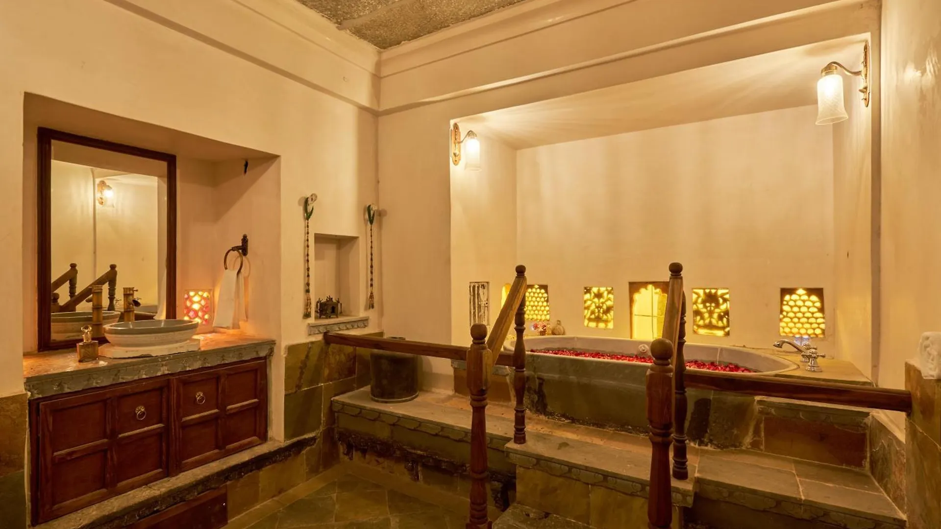 Kaladwas Lal Haveli - A Heritage Boutique Hotel Udaipur