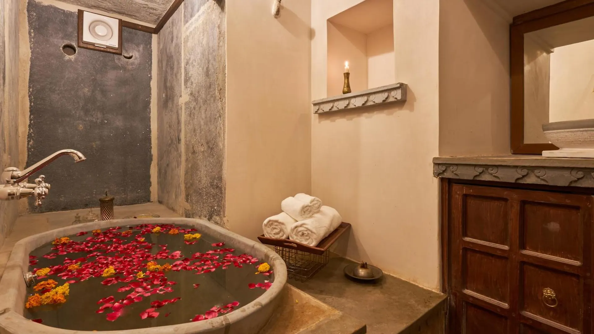 Kaladwas Lal Haveli - A Heritage Boutique Hotel Udaipur